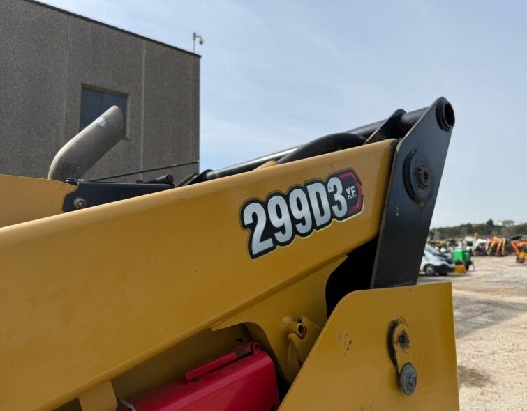 CATERPILLAR 299D3 XE ***DÉBIT ÉLEVÉ 150 L/min***